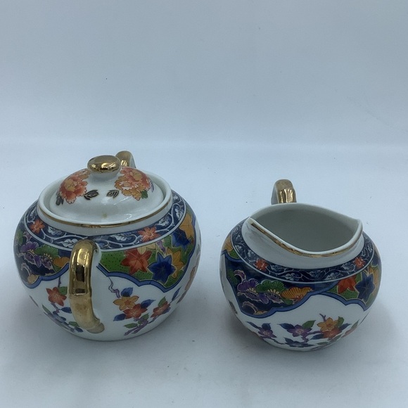 Japanese Asian Floral Creamer and Lidded Sugar - Picture 5 of 10